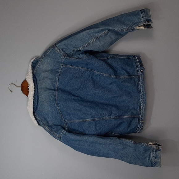 Levi's Blue Denim Jacket with White Sherpa - Picture 7 of 8